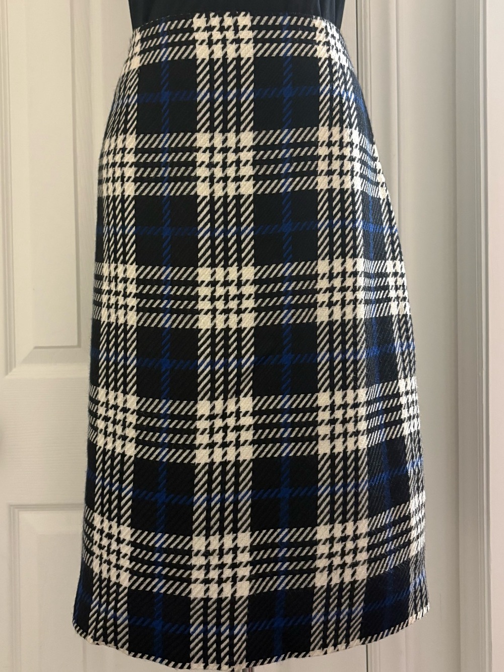 COVINGTON, Black, White & Blue Plaid Pencil Midi Skirt
